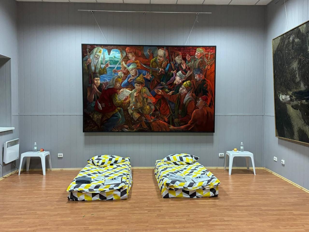 Арт-Вокзал Hotel Kryvy Rih Kamer foto