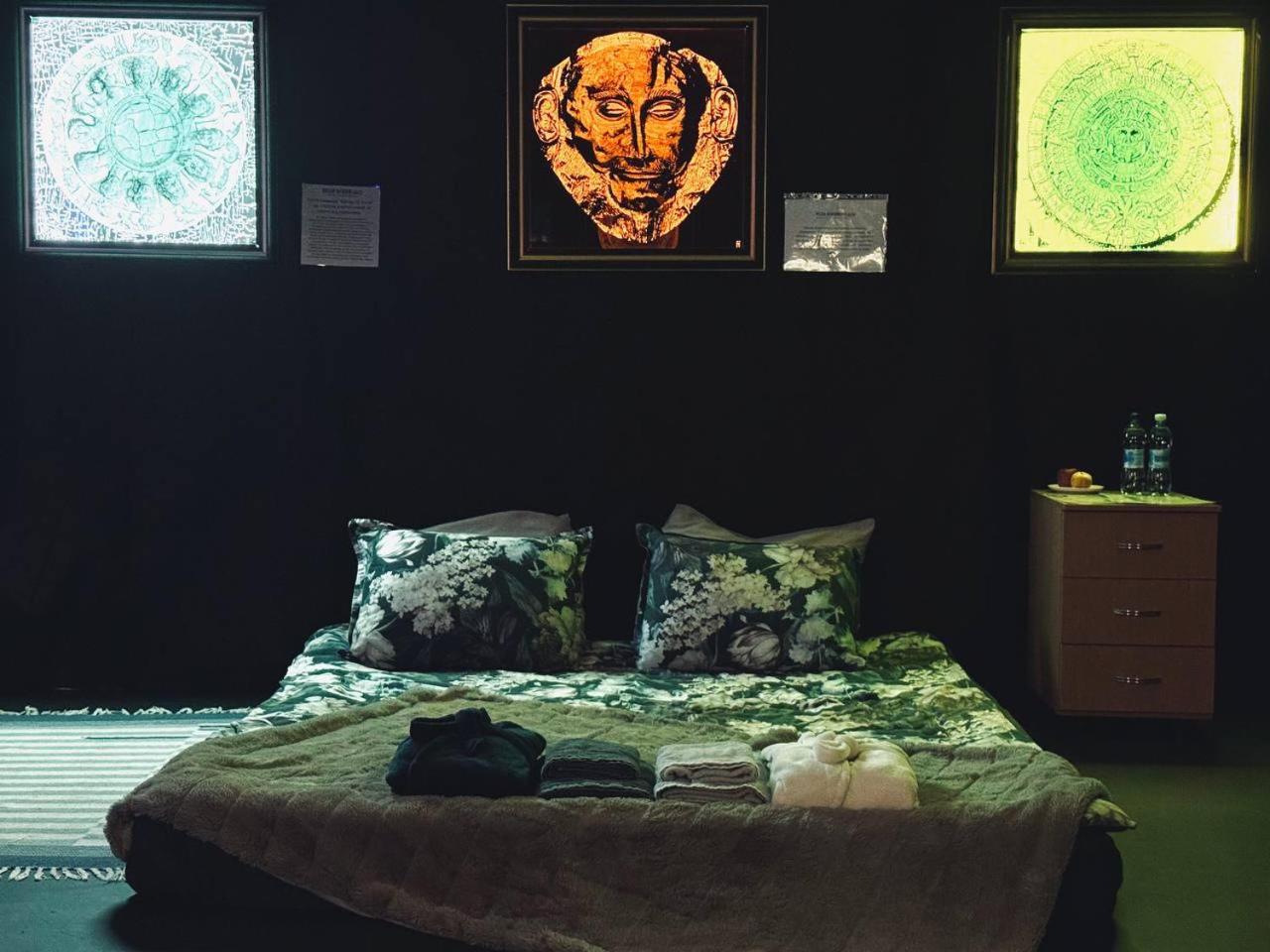 Арт-Вокзал Hotel Kryvy Rih Kamer foto