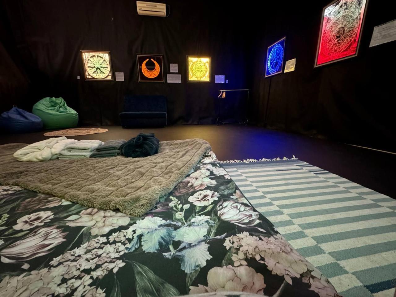 Арт-Вокзал Hotel Kryvy Rih Kamer foto